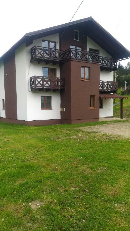 Guest House Stari Druzy Szlavszke Kültér fotó